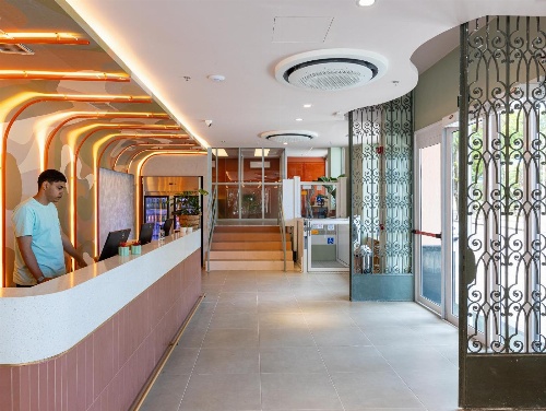 B&B HOTEL Santos Dumont image 2